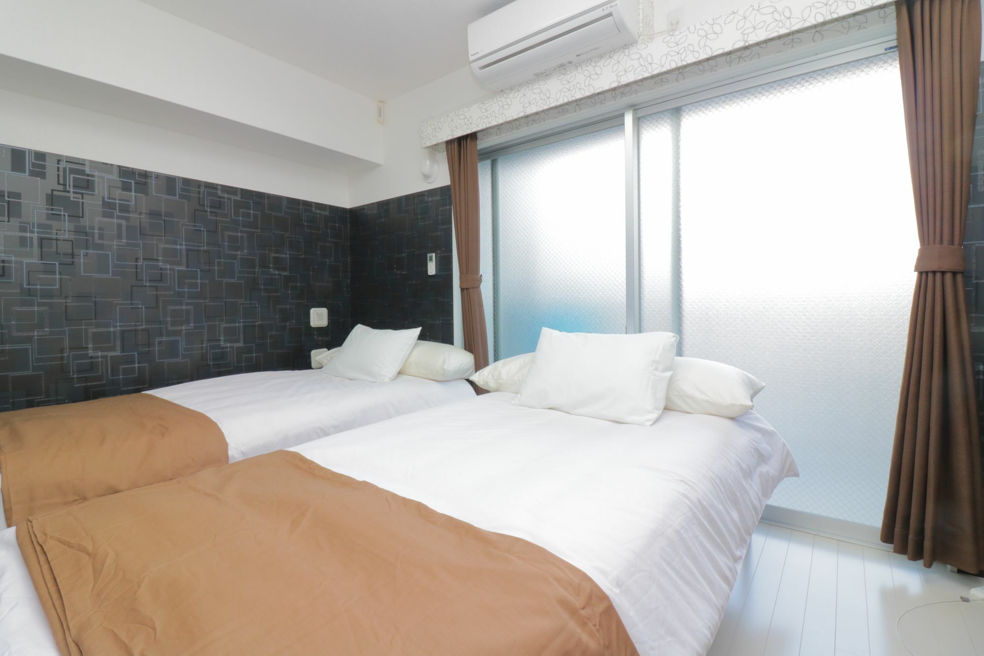 Hg Cozy Hotel No 18 島之内 Osaka Buitenkant foto