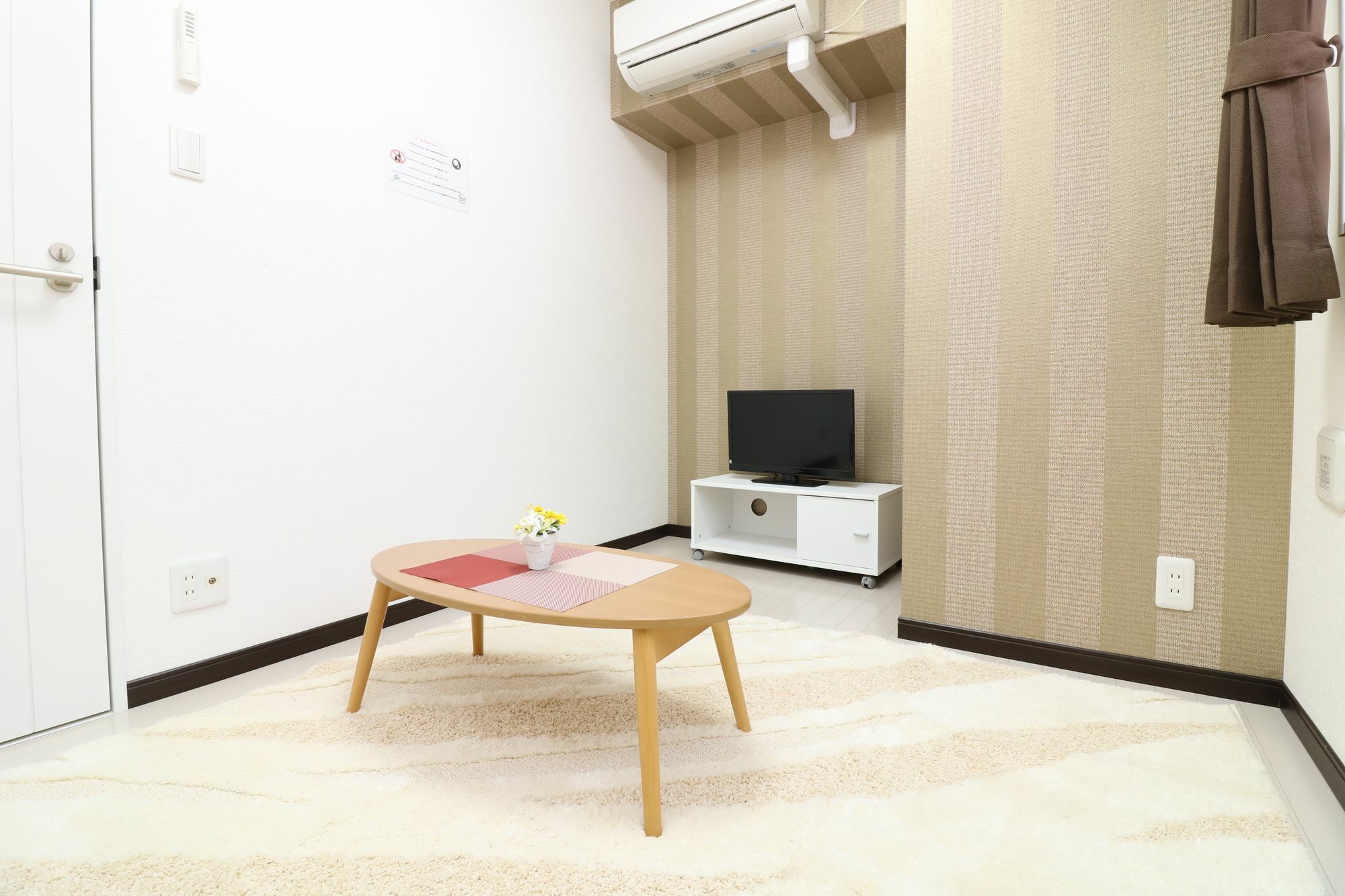 Hg Cozy Hotel No 18 島之内 Osaka Buitenkant foto