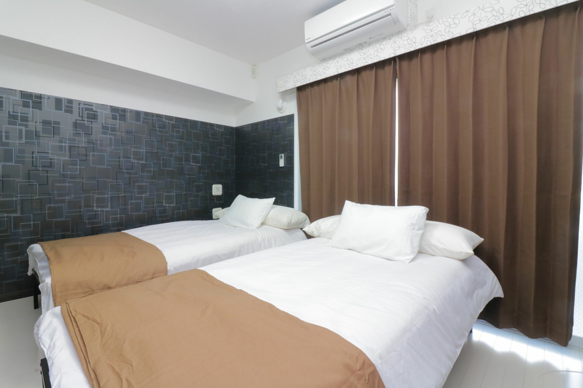 Hg Cozy Hotel No 18 島之内 Osaka Buitenkant foto